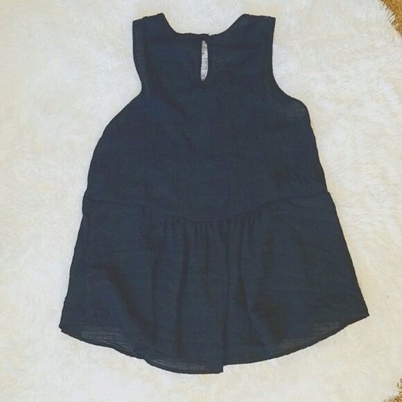 Boutique navy Embroidered Top navy blue vneck sleeveless multicolored small - Picture 11 of 16